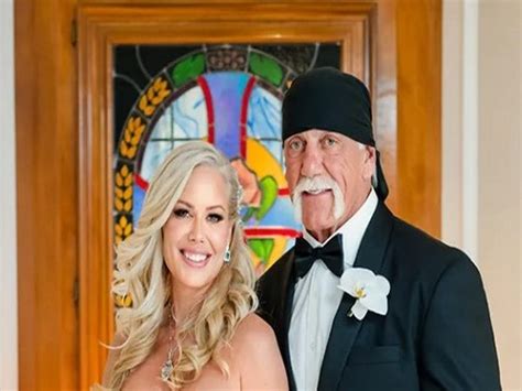 Hulk Hogan Sky Daily Get Hitched