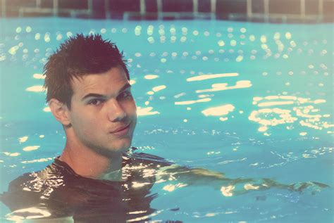 New abduction bds photo - Taylor Lautner Photo (30601364) - Fanpop