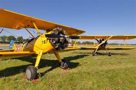 Quax Boeing N S Stearman D Eqxl Flugplatz Bienenfarm