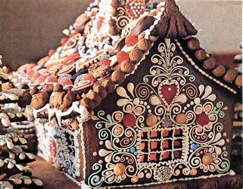 Hansel And Gretel Gingerbread House