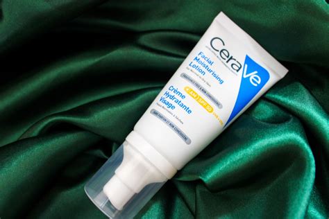 Cerave Facial Moisturising Lotion SPF 50 - Review - Ebun & Life