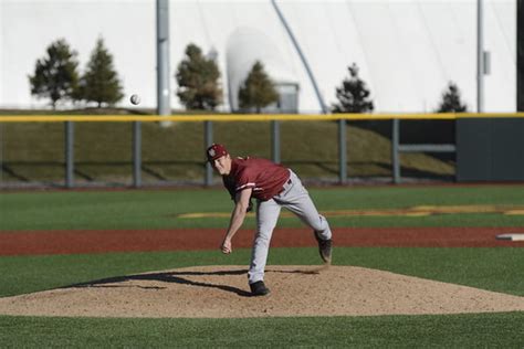 _BSB4546 | Hamline University Sports Information | Flickr