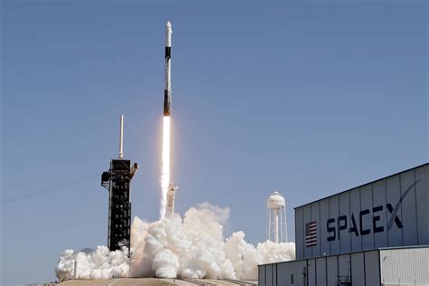 SpaceX Hace Historia Tras Realizar 3 Lanzamientos De Cohetes En 36