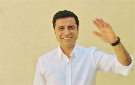 Özgür Özel Selahattin Demirtaş ı Ziyaret Edecek Tarih Belli Oldu