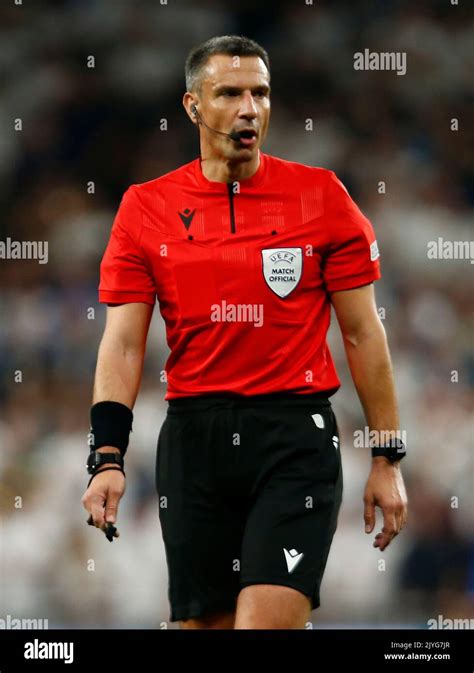 Referee Slavko Vincic During The Uefa Champion League Soccer Match