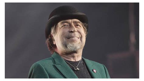 Joaquín Sabina los 73 años del trovador español