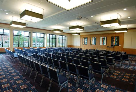 Gvsu L William Seidman Center Pioneer Construction