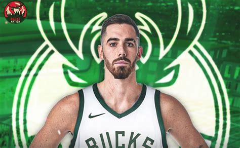 Así Es El Acuerdo De Luca Vildoza Con Milwaukee Bucks Basquet Plus