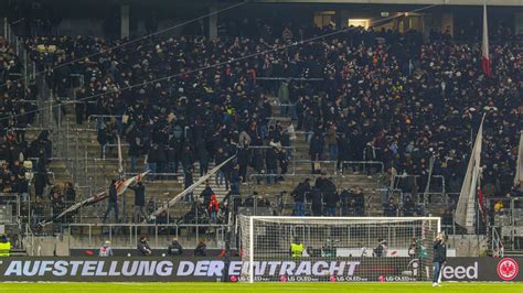 Dfb Verdonnert Eintracht Frankfurt Zu Empfindlicher Geldstrafe Sge