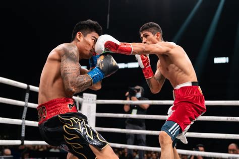 Max Boxing News Ray Vargas Wins Wbc Featherweight Title With Split