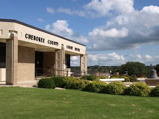 Iowa Courthouses: Cherokee County Courthouse in Cherokee