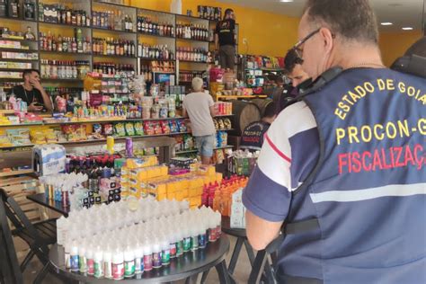 Procon Apreende Cigarros Eletr Nicos E Produtos Validade Vencida Em