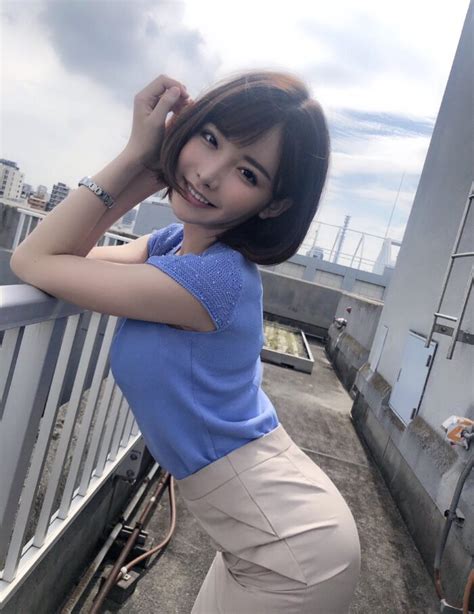 【朗報】人気セクシー女優深田えいみさん、渋谷にて24時間無料ハグ会！ 爆誕芸能ニュース速報