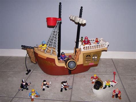 VINTAGE FISHER PRICE GREAT ADVENTURES PIRATE SHIP and ACCESSORIES 1994 ...