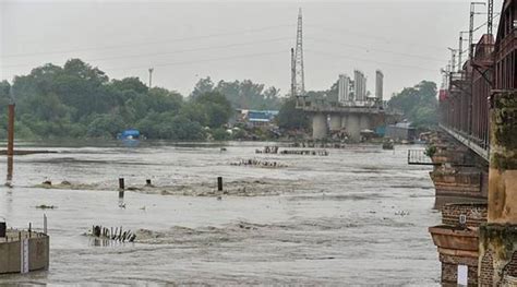 Kejriwal Calls Emergency Meet After Haryanas Hathnikund Barrage