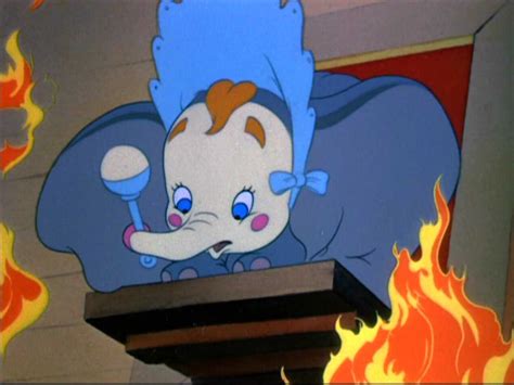 Dumbo Classic Disney Image 4613044 Fanpop