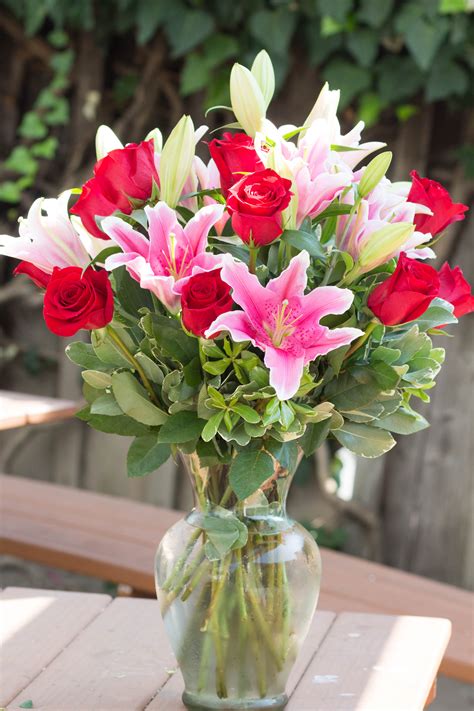 Lily And Red Rose Arrangement In San Jose Ca Bees Flowers