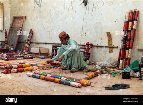 Hala Sindh 2022 Man Wearing Traditional Sindhi Cap Making Colorful