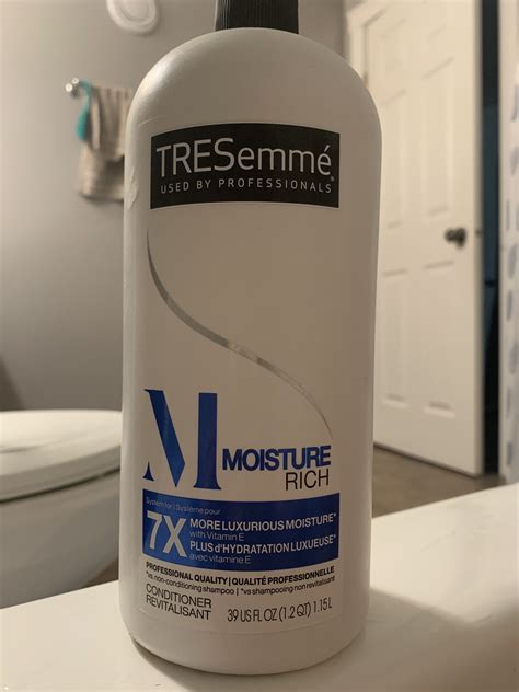 Tresemmé® Moisture Rich Luxurious Moisture Conditioner Reviews In