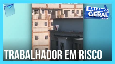 Mulher Alerta Hotel Sobre Trabalhador Em Risco E Recebe Resposta