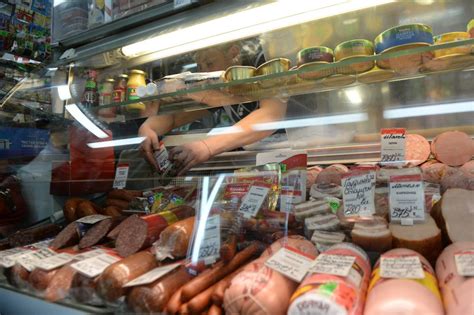 Врач Мухина: В качественной "Докторской" колбасе содержится много ...