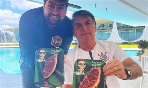 Enquanto Bolsonaro Come Picanha A R 1 799 O Quilo Brasileiro Troca A