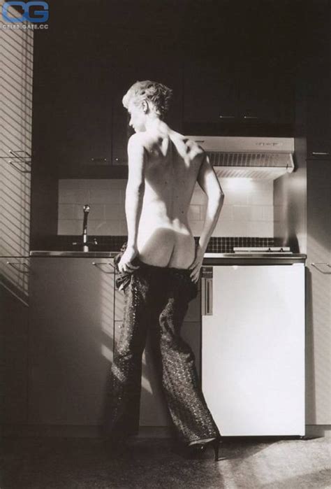 Belinda McClory Nude Pictures Photos Playboy Naked Topless Fappening