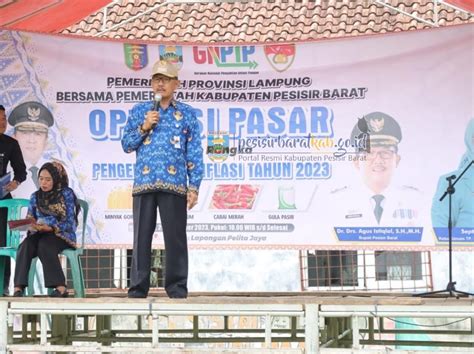 BUPATI AGUS ISTIQLAL HADIRI DAN BUKA OPERASI PASAR DI PELITA JAYA