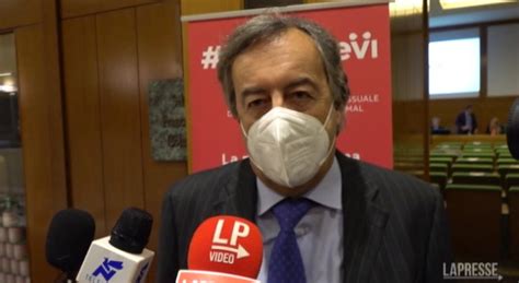 Lockdown Per I No Vax Burioni Non Compito Della Scienza Dire Come