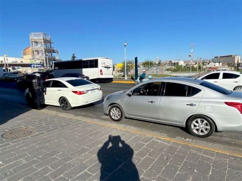 Omite Alto Y Choca Contra Otro Veh Culo En La Ju Rez Y Carranza La