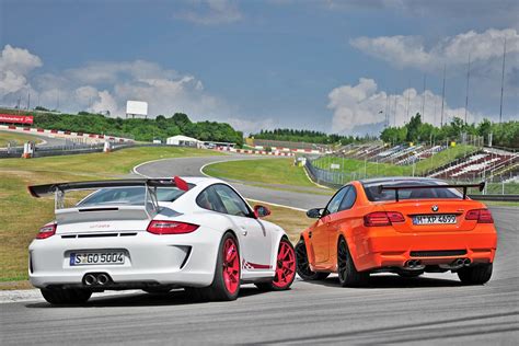 Bmw M3 Gts Gegen Porsche 911 Gt3 Rs Supersportler Am Nürburgring