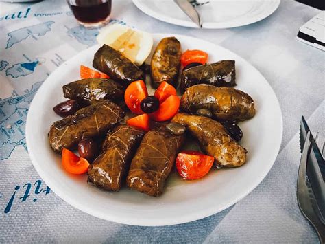 Greek Food 25 Must Try Dishes In Greece With Recipes