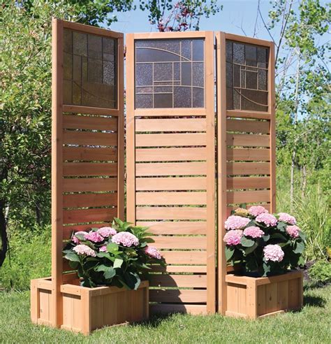 Yardistry YM11658 Langdon Privacy Screen with Planter Boxes | Lowe's ...