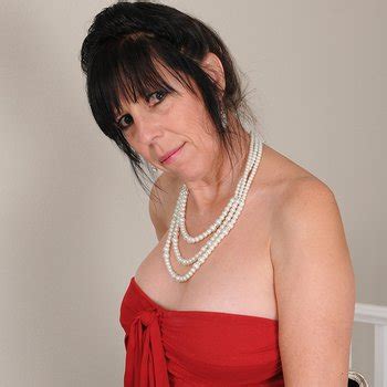 Raven Flight Babe Page Watch This Pornstar On FreeOnes