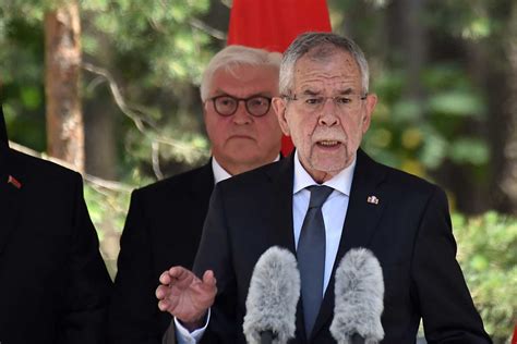 Austrian presidential elections: What exactly does the president do?