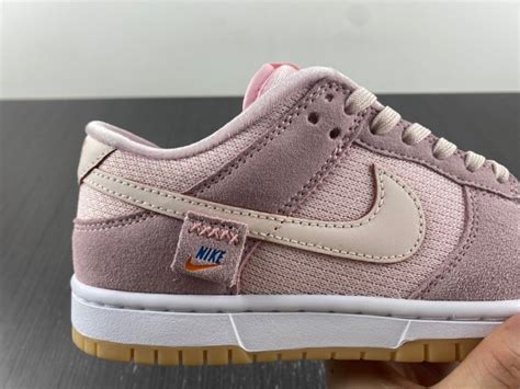 Dunk Low Teddy Bear Light Soft Pink Sneakercharter