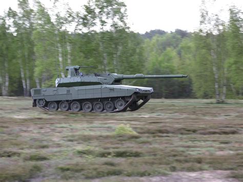 KNDS presentará en EUROSATORY 2024 a su nuevo Leopard 2 A RC 3 0