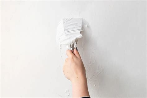 glue to fix wallpaper 6