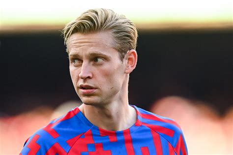 Frenkie De Jong Asked To Join Liverpool While In Qatar