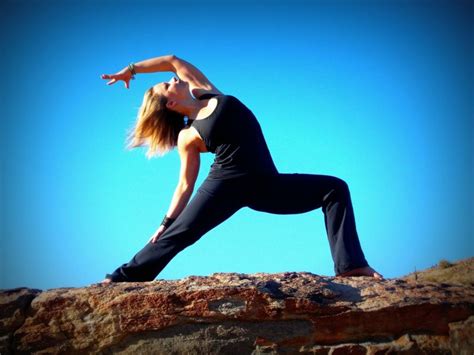 Hatha Yoga Vs Vinyasa What Are The Differences Benefits