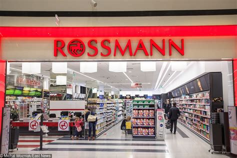 Rossmann zapłacił rekordowy podatek w Polsce - Money.pl