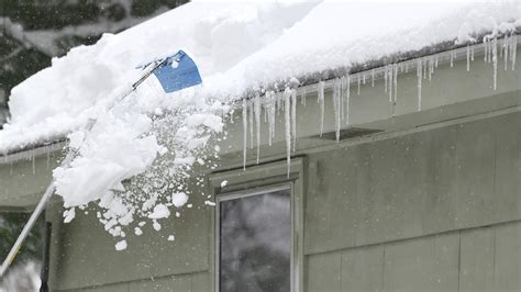 How To Remove Snow From A Roof Miceli Roofing