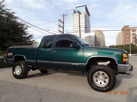 Find Used 95 Gmc Sierra Z71 Slt Leather Extcab V8 57l 4x4 Auto Lifted Big Wheelsandtires In