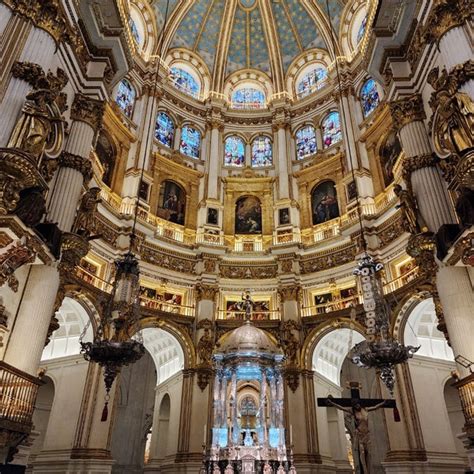 Catedral De Granada Centro Sagrario Plaza De Las Pasiegas