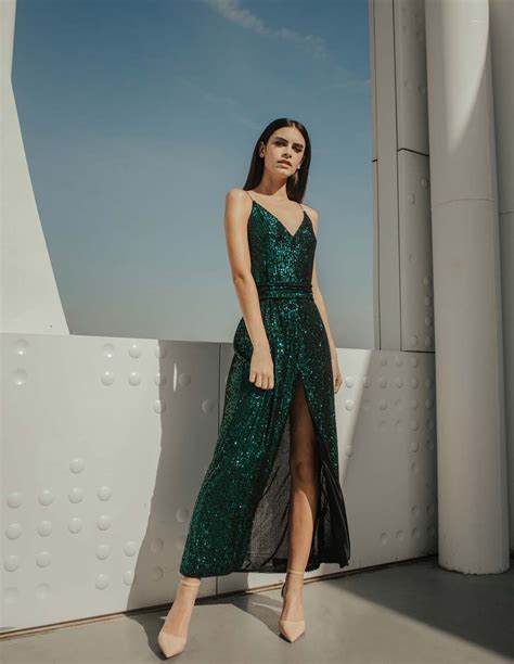 Introducir Imagen Outfit Con Vestido Verde Esmeralda Abzlocal Mx