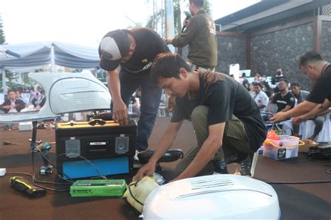 Satu Setengah Jam Vespa Konvensional Berubah Menjadi Vespa Listrik
