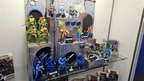 Two NECA TMNT display stands at Toy Fair 2023 : r/TMNT