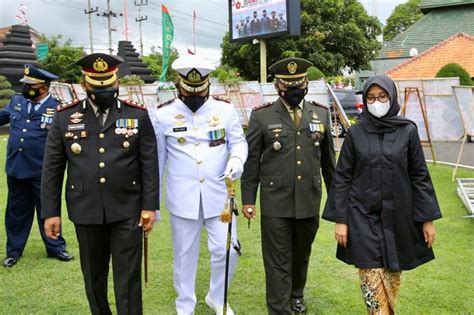 Bupati Banyuwangi Sejarah TNI Adalah Sejarah Pengabdian Kepada Negeri