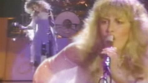 70s Siren Stevie Nicks Charms In 1982 Cover Of Tom Petty's "I Need To Know"