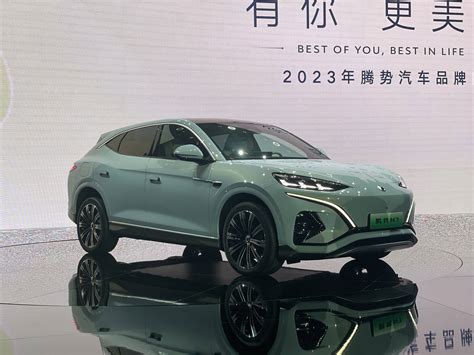 公布 N7 新前脸及新政策 一文看懂 2023 腾势汽车品牌日话题文章新出行